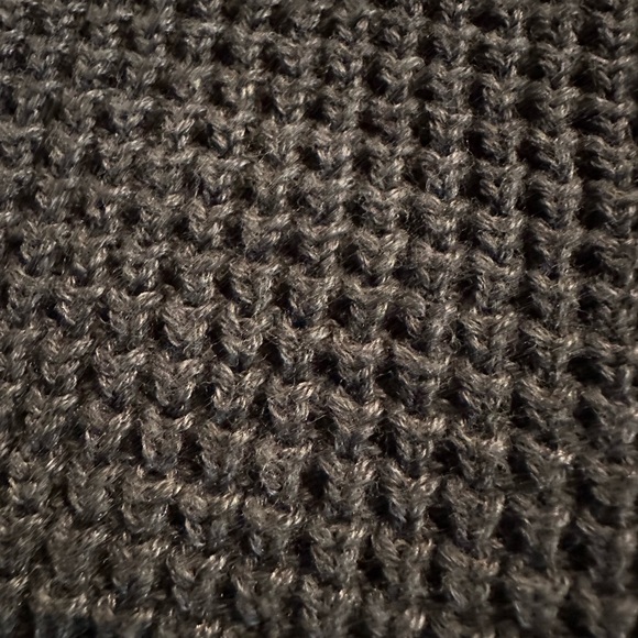 Micheal Kors sweater - Picture 12 of 14